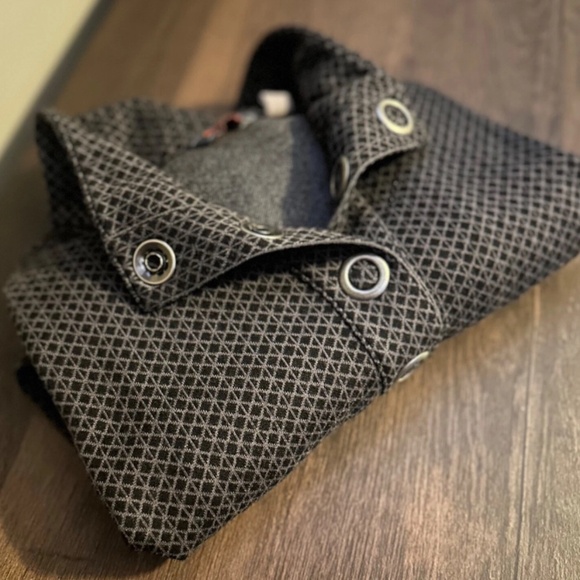 THREE Merrell Indira Snap Placket Pullover Shirts Medium White, Black, Burgundy - Picture 5 of 16